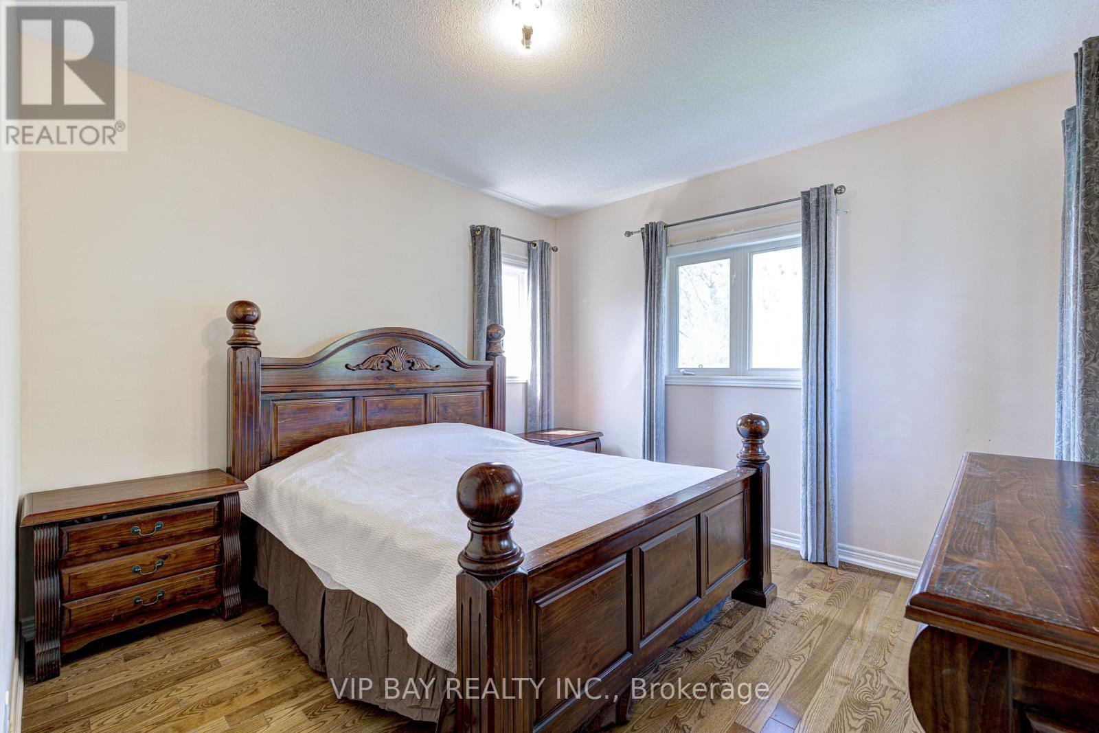 104 Melbourne Drive, Richmond Hill, Ontario  L4S 2G7 - Photo 20 - N12684198