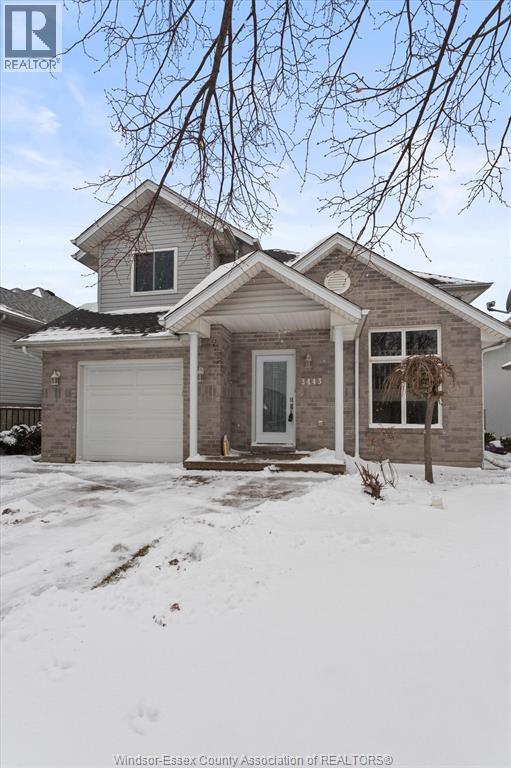 3443 Treeline, Windsor, Ontario  N8R 2A3 - Photo 3 - 26001419