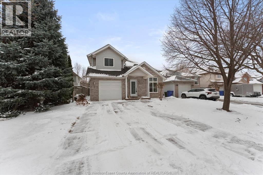 3443 Treeline, Windsor, Ontario  N8R 2A3 - Photo 4 - 26001419