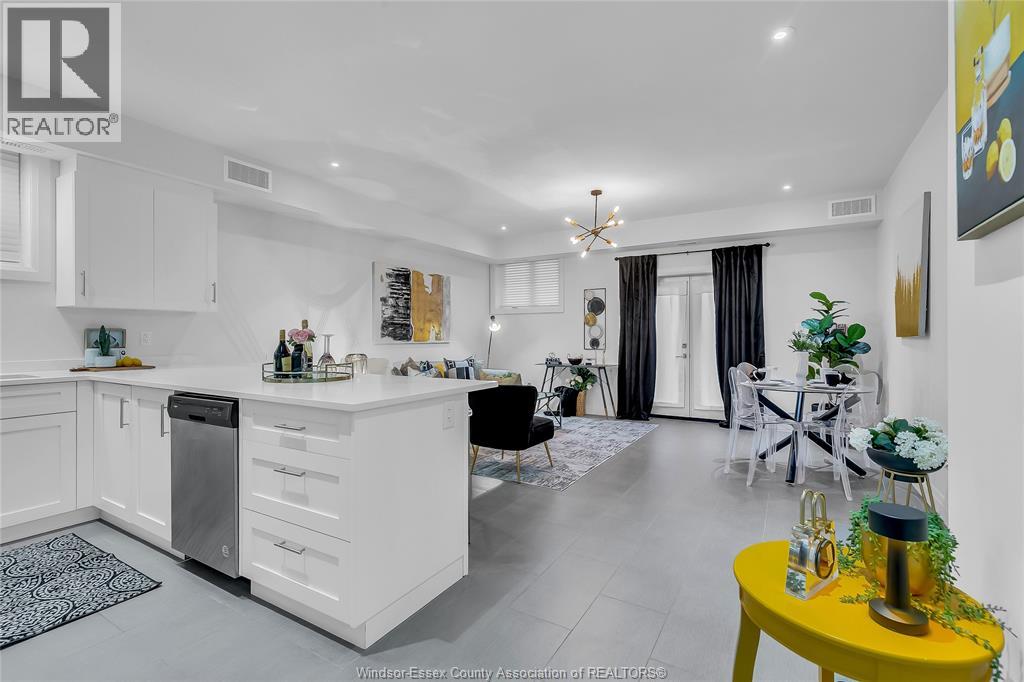 233 Watson Unit# 301, Windsor, Ontario  N8S 3R8 - Photo 2 - 26001415