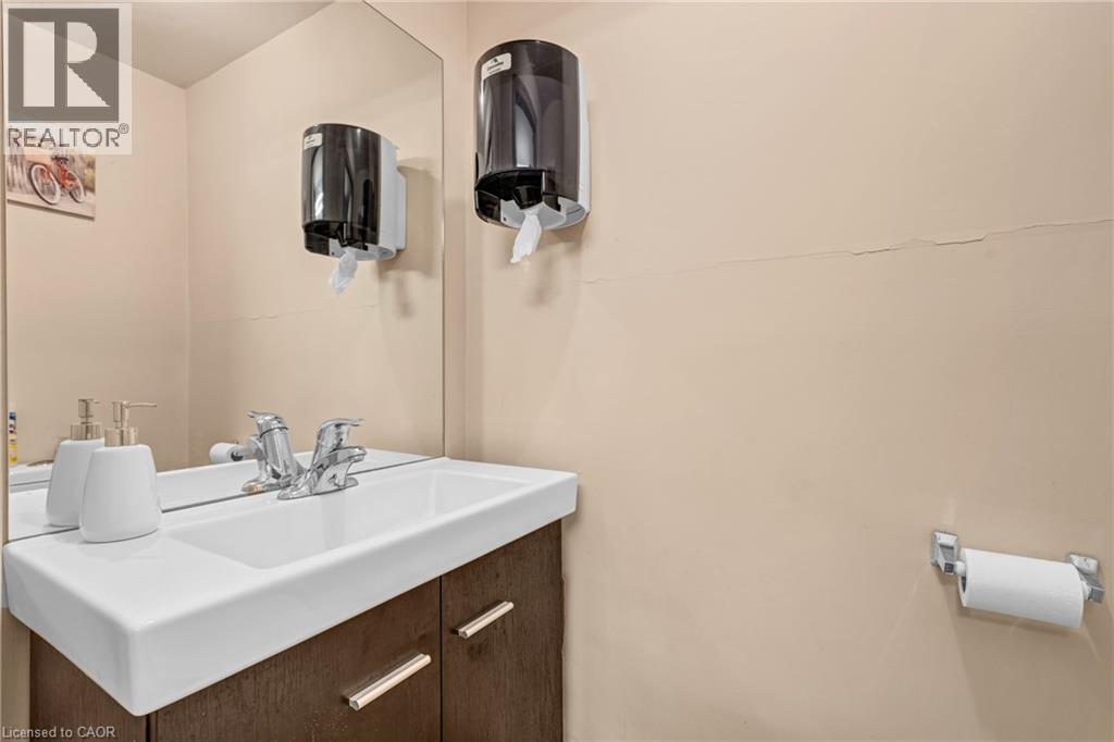 70 Ottawa Street N, Hamilton, Ontario  L8H 3Z1 - Photo 7 - 40798995