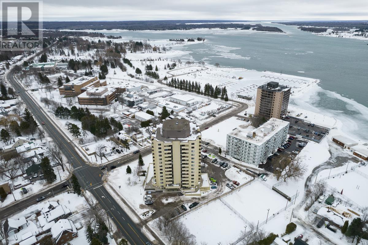 1139 Queen St E # Ph1, Sault Ste. Marie, Ontario  P6A 6K5 - Photo 48 - SM260085