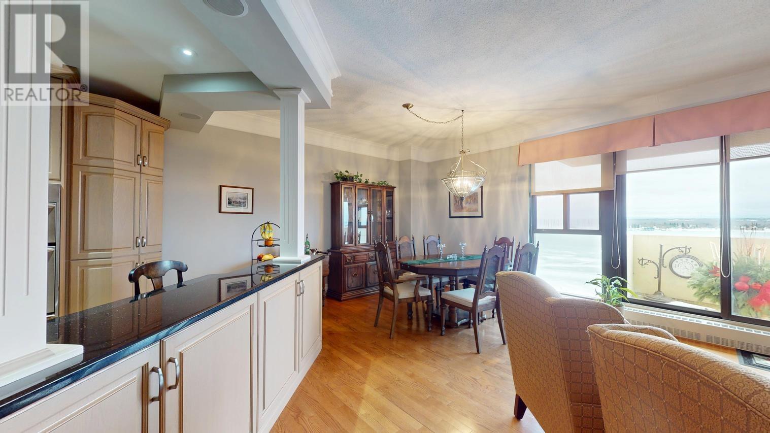 1139 Queen St E # Ph1, Sault Ste. Marie, Ontario  P6A 6K5 - Photo 5 - SM260085