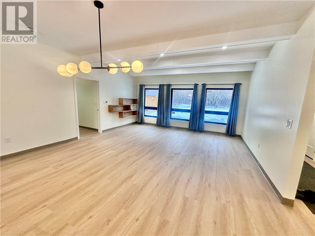 515 Hwy 17, Mckerrow, Ontario  P0P 1M0 - Photo 16 - 2126116