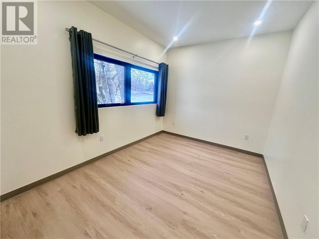 515 Hwy 17, Mckerrow, Ontario  P0P 1M0 - Photo 22 - 2126116