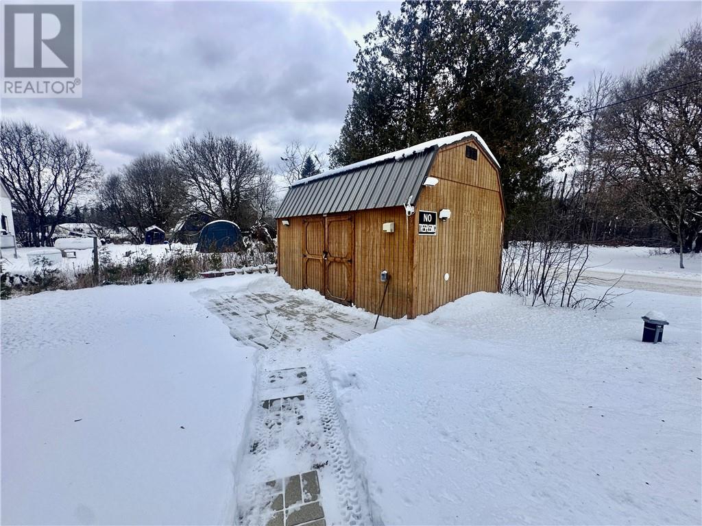 515 Hwy 17, Mckerrow, Ontario  P0P 1M0 - Photo 32 - 2126116