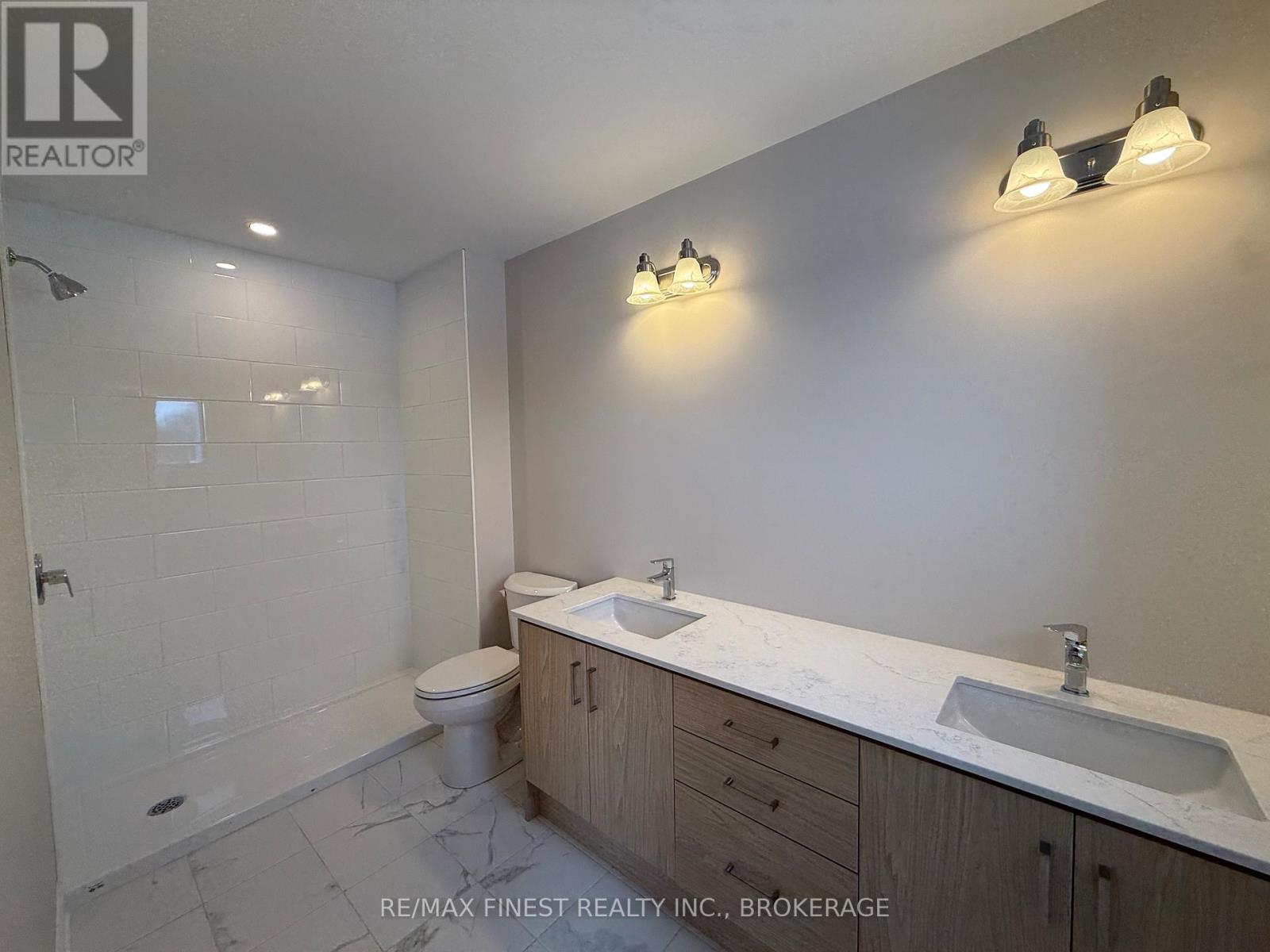 193 Heritage Park Drive, Greater Napanee, Ontario  K7R 3X8 - Photo 8 - X12708950