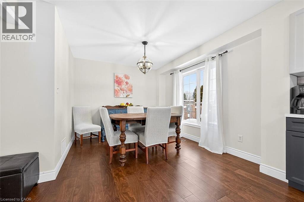 40 Hedge Lawn Drive, Grimsby, Ontario  L3M 5G9 - Photo 9 - 40799422