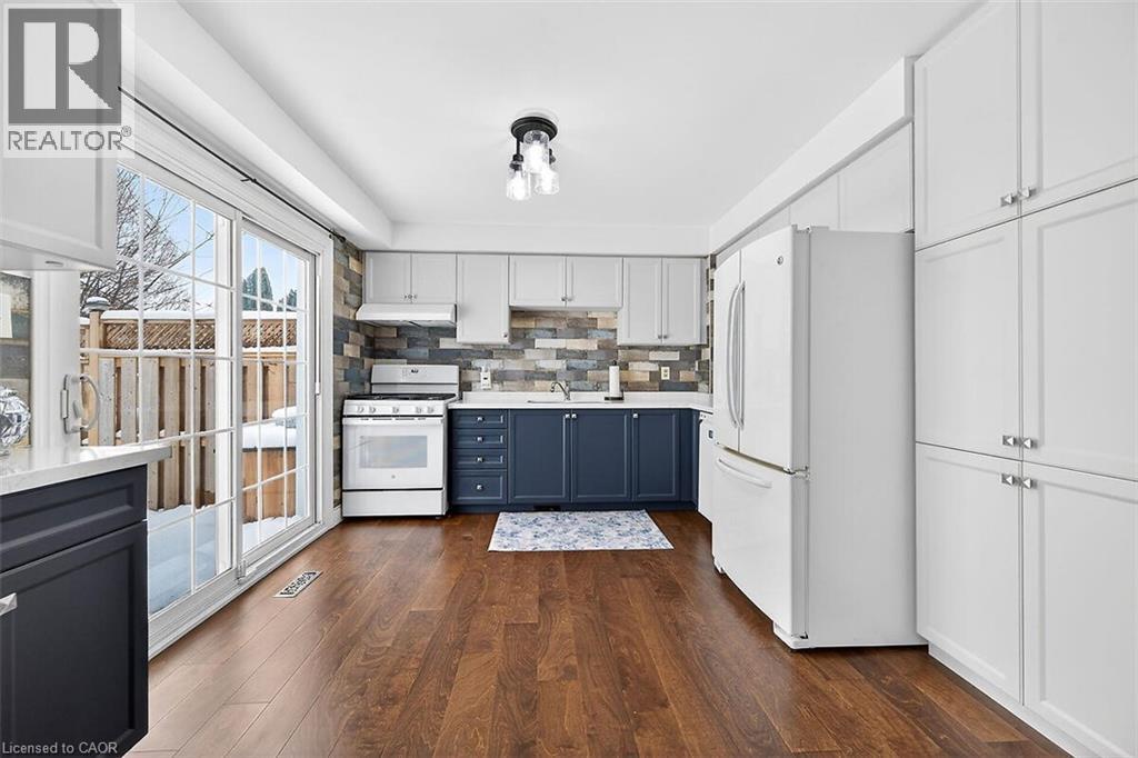 40 Hedge Lawn Drive, Grimsby, Ontario  L3M 5G9 - Photo 12 - 40799422