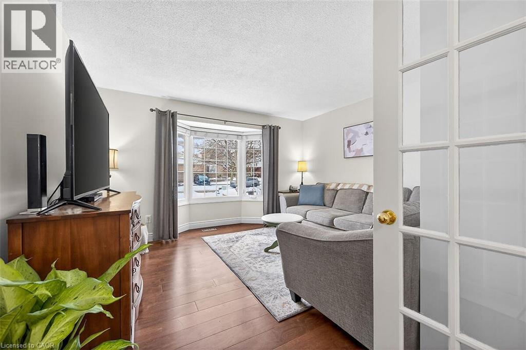 40 Hedge Lawn Drive, Grimsby, Ontario  L3M 5G9 - Photo 23 - 40799422