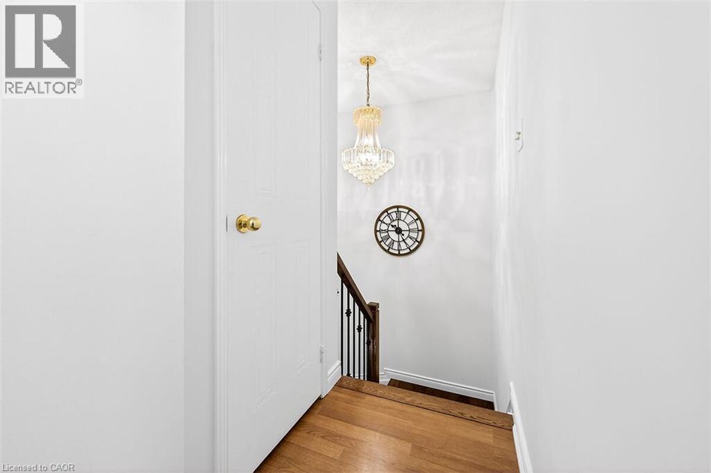 40 Hedge Lawn Drive, Grimsby, Ontario  L3M 5G9 - Photo 34 - 40799422