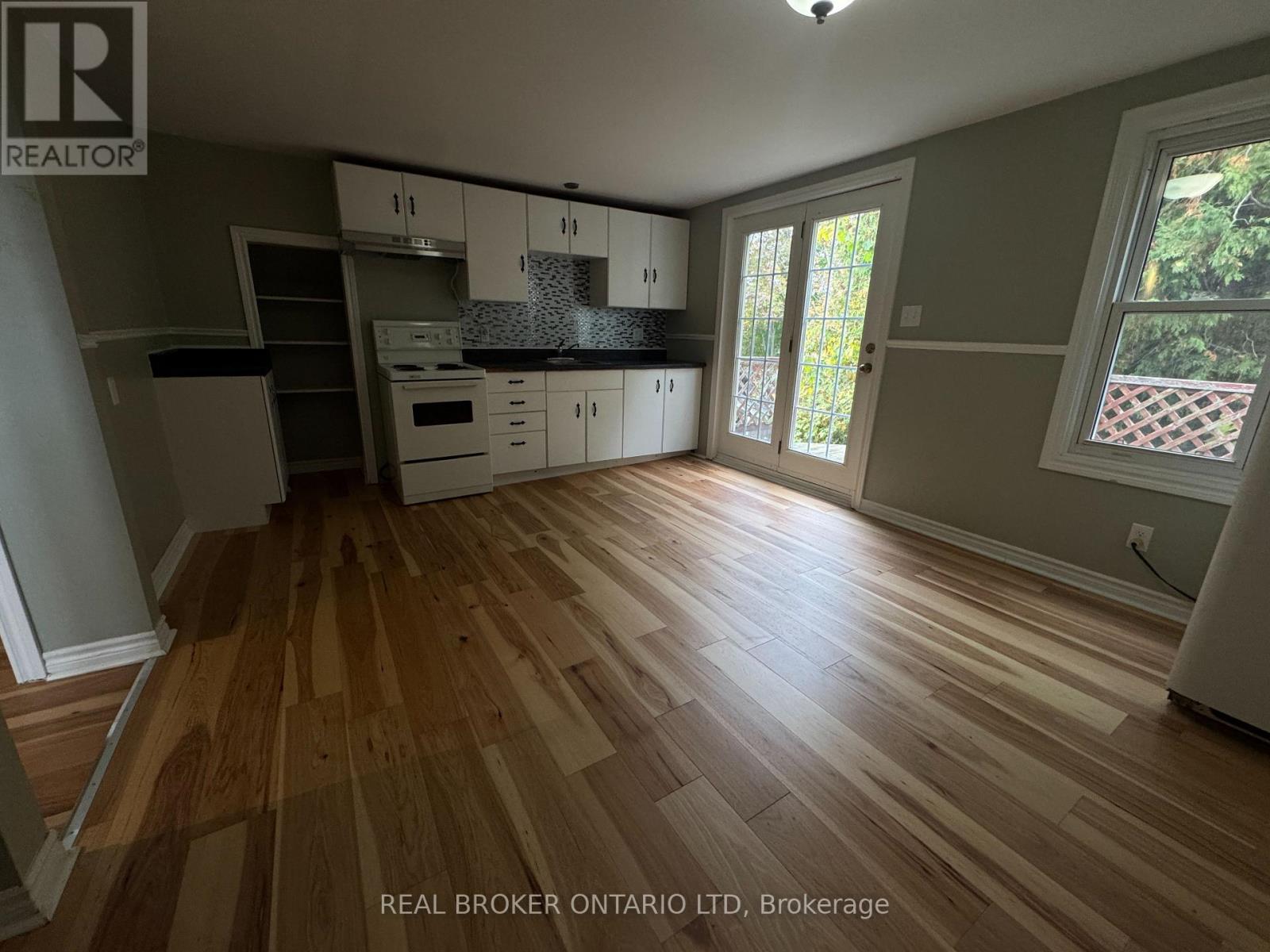 30 - 2 NORFOLK COUNTY ROAD S, Norfolk, Ontario