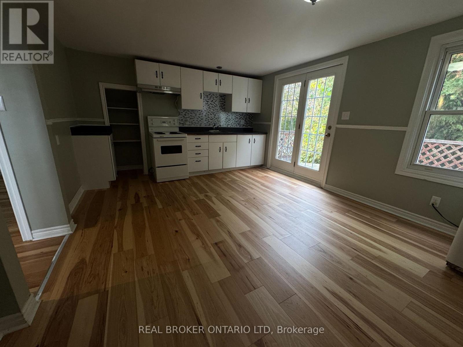 30 - 2 Norfolk County Road S, Norfolk, Ontario  N4G 4G9 - Photo 9 - X12708910