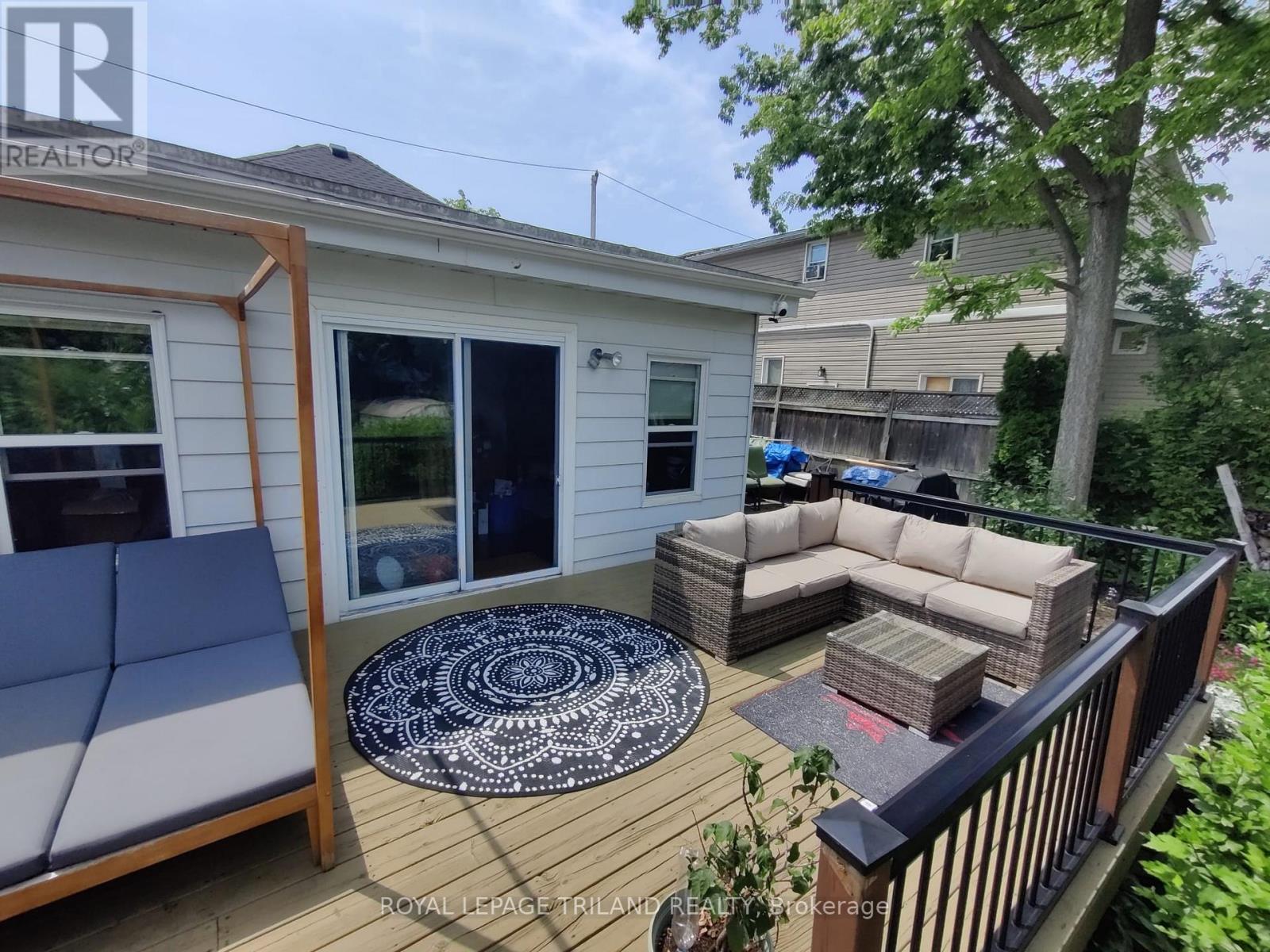 976 Dame Street, London East, Ontario  N5Z 1M6 - Photo 42 - X12708918