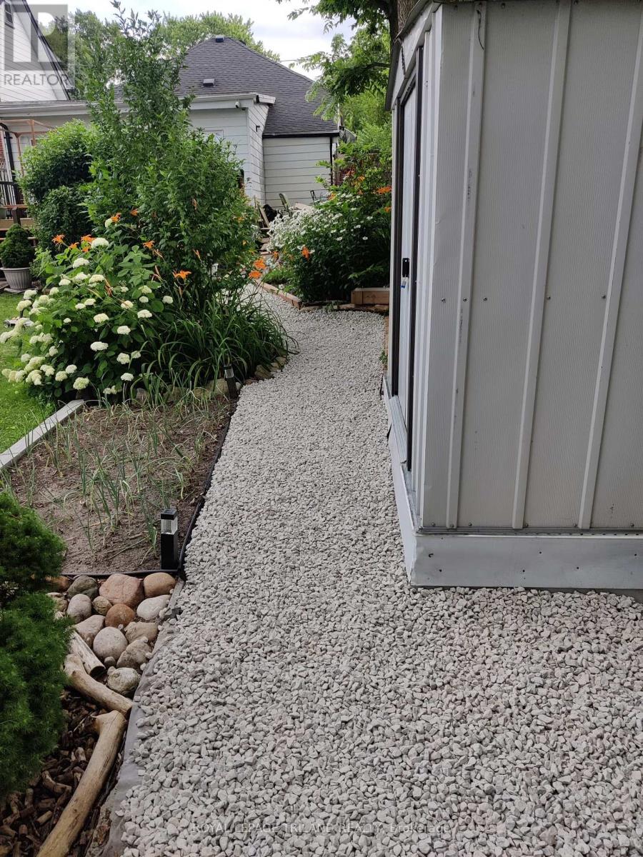 976 Dame Street, London East, Ontario  N5Z 1M6 - Photo 45 - X12708918