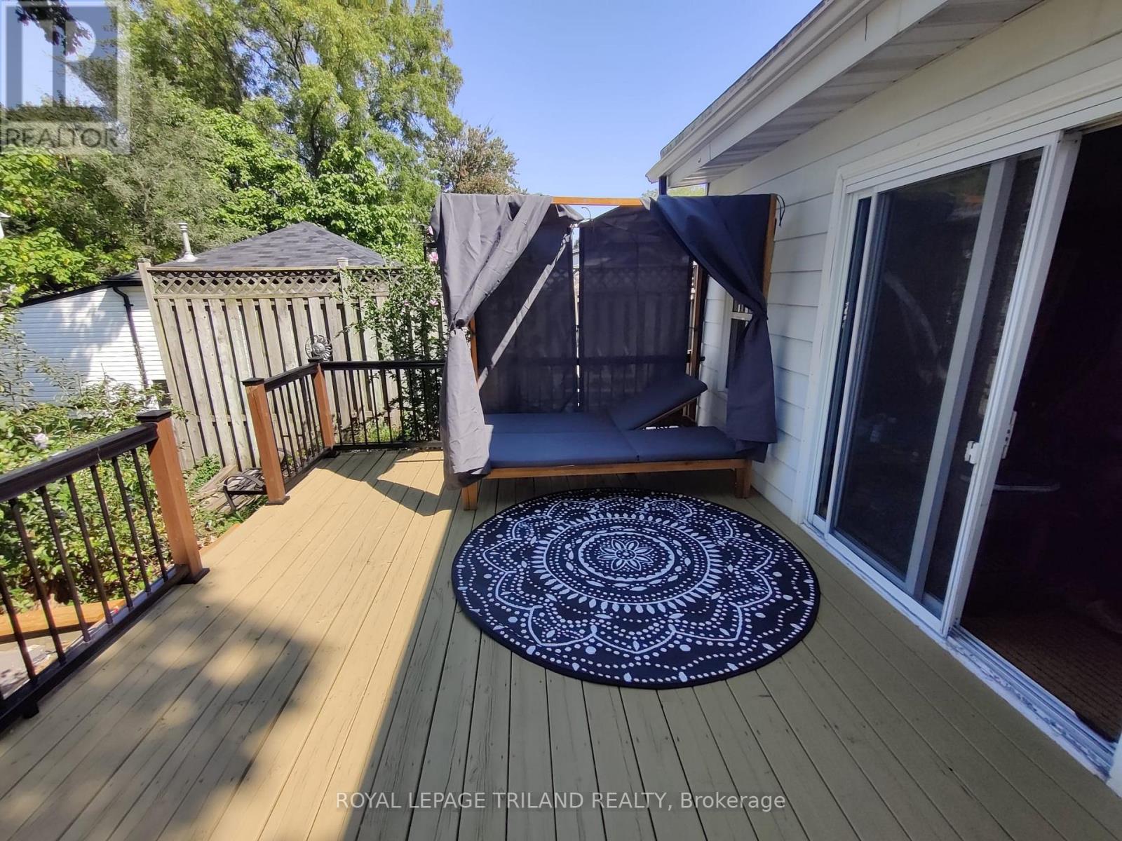 976 Dame Street, London East, Ontario  N5Z 1M6 - Photo 46 - X12708918