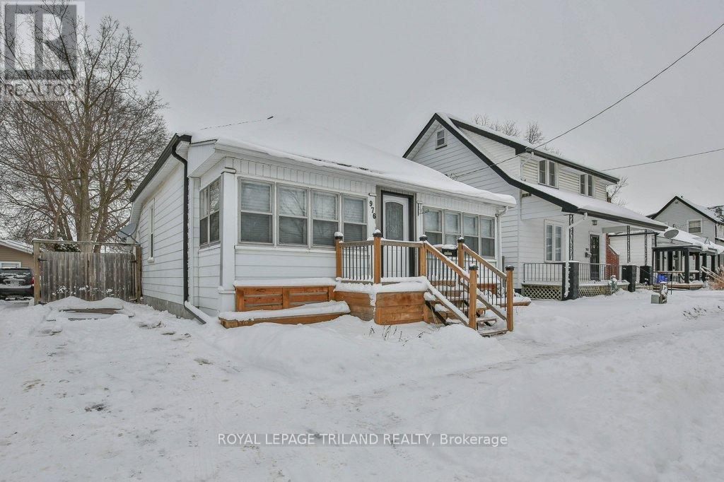 976 Dame Street, London East, Ontario  N5Z 1M6 - Photo 5 - X12708918