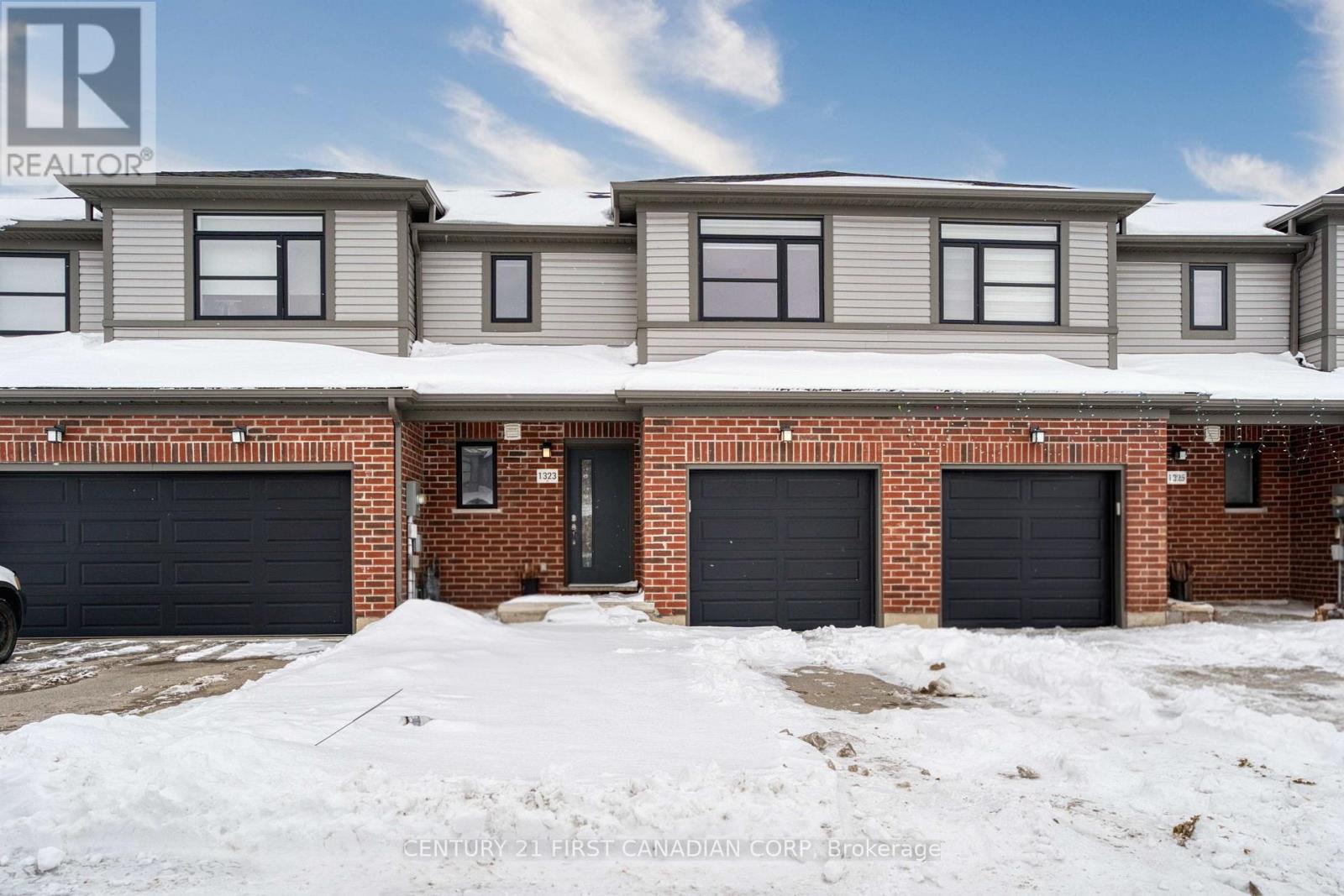 1323 MICHAEL CIRCLE, London East, Ontario