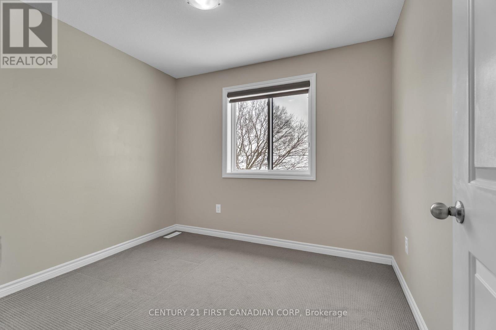 1323 Michael Circle, London East, Ontario  N5V 0B8 - Photo 22 - X12708980