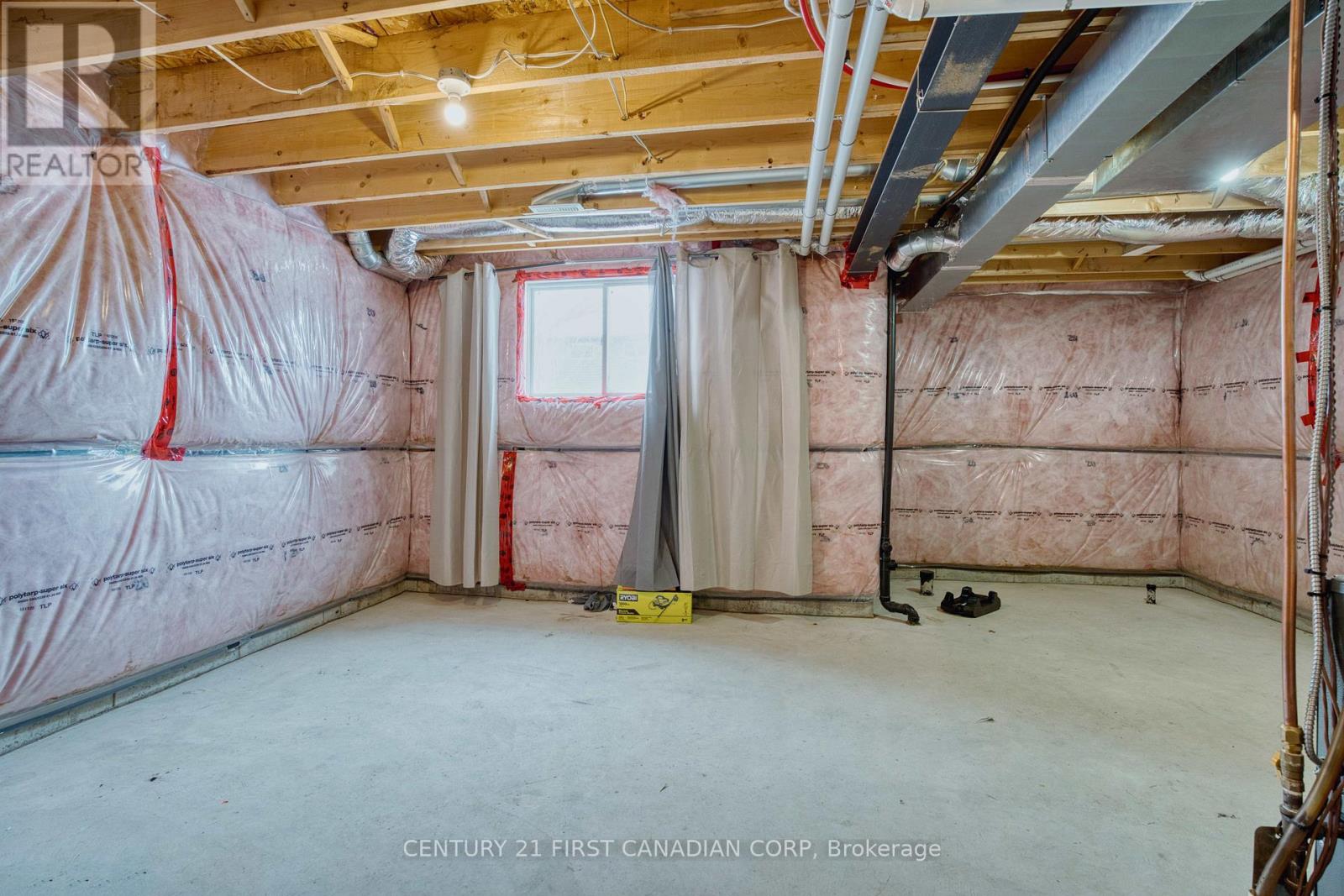 1323 Michael Circle, London East, Ontario  N5V 0B8 - Photo 25 - X12708980