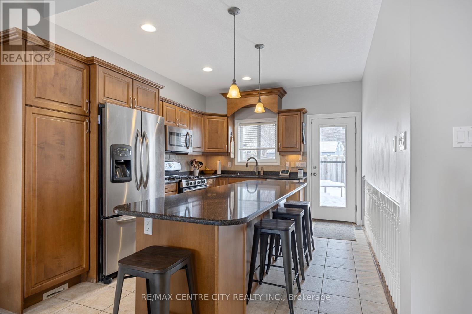 47 Hagerman Crescent, St. Thomas, Ontario  N5R 6K2 - Photo 7 - X12709004