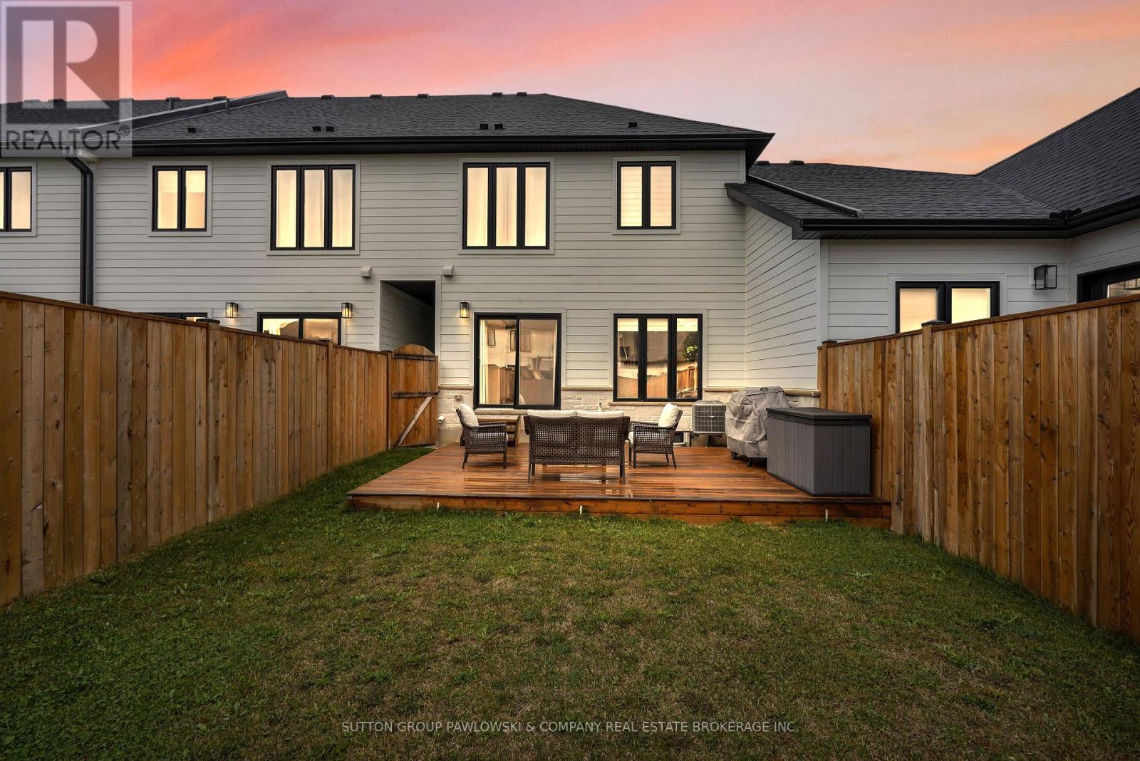 180 Doan Drive, Middlesex Centre, Ontario  N0L 1R0 - Photo 39 - X12709036