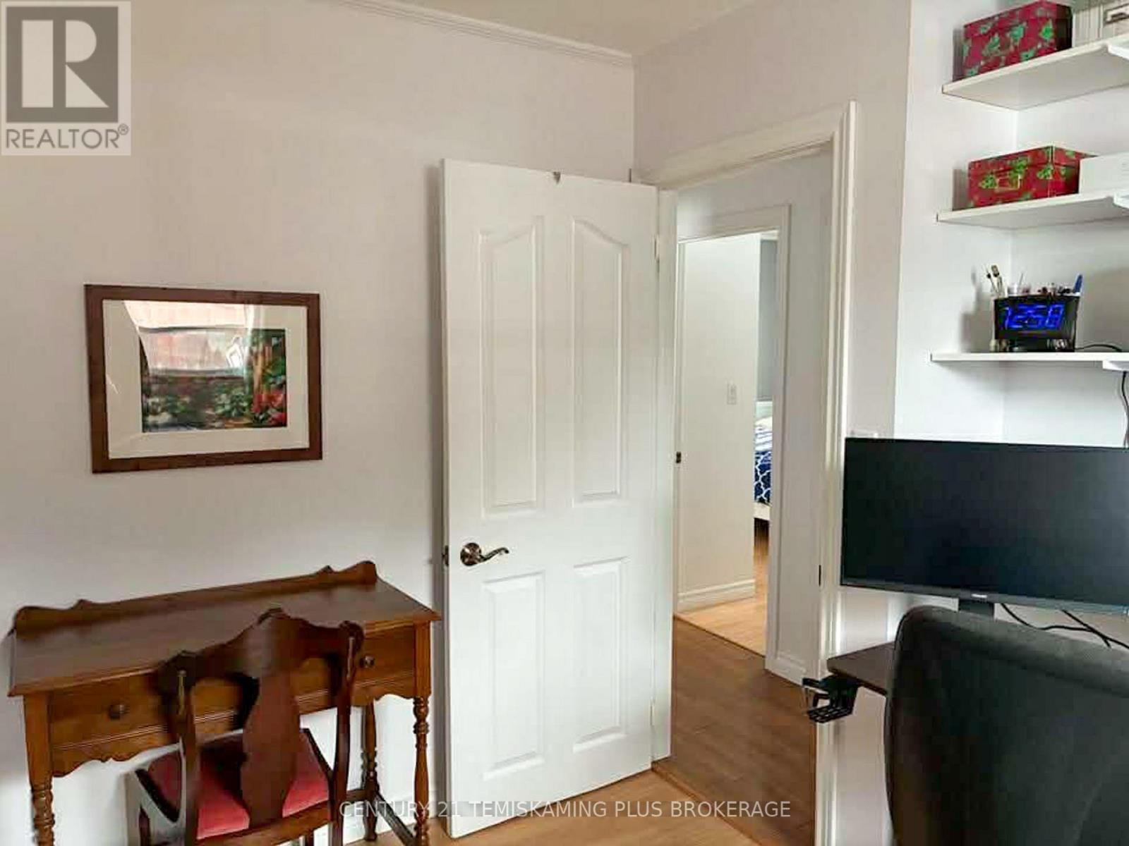 53 Tenth Avenue, Englehart, Ontario  P0J 1H0 - Photo 15 - T12709040