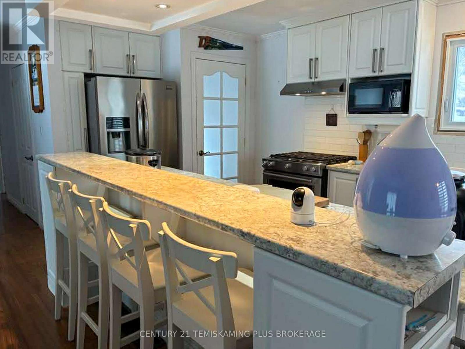 53 Tenth Avenue, Englehart, Ontario  P0J 1H0 - Photo 7 - T12709040