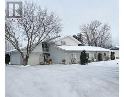 520 Hwy 11/71, Alberton Township, Ontario