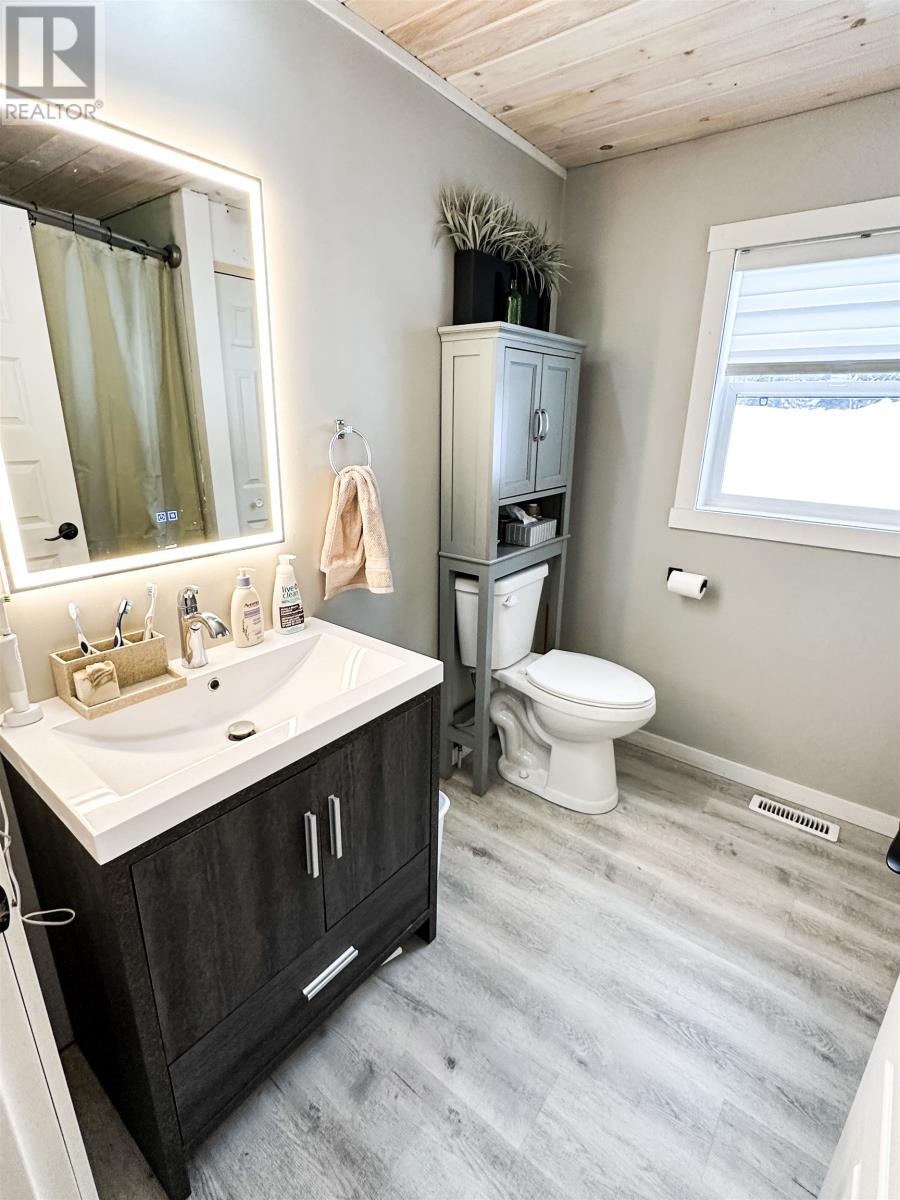 111 English River Rd, Ear Falls, Ontario  P0V 1T0 - Photo 13 - TB2600063