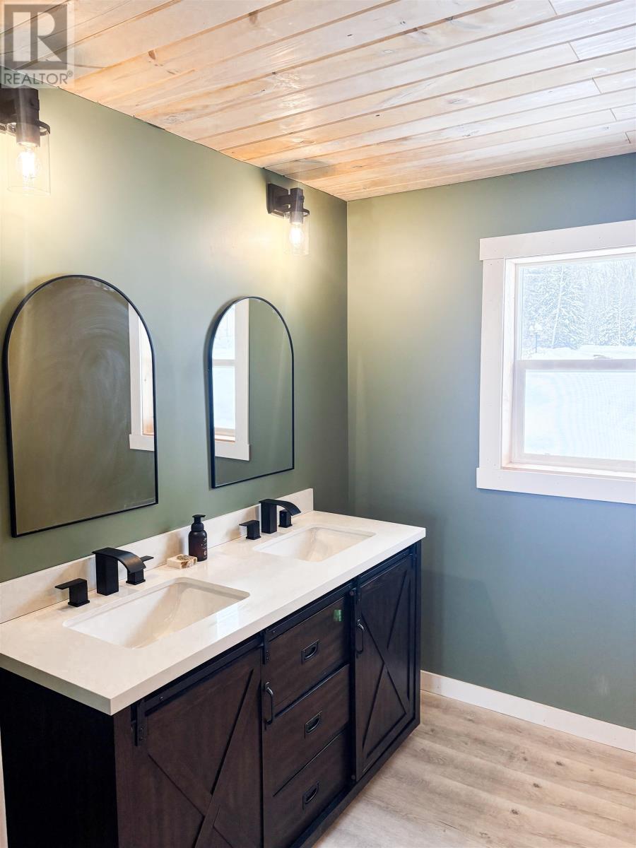 111 English River Rd, Ear Falls, Ontario  P0V 1T0 - Photo 21 - TB2600063