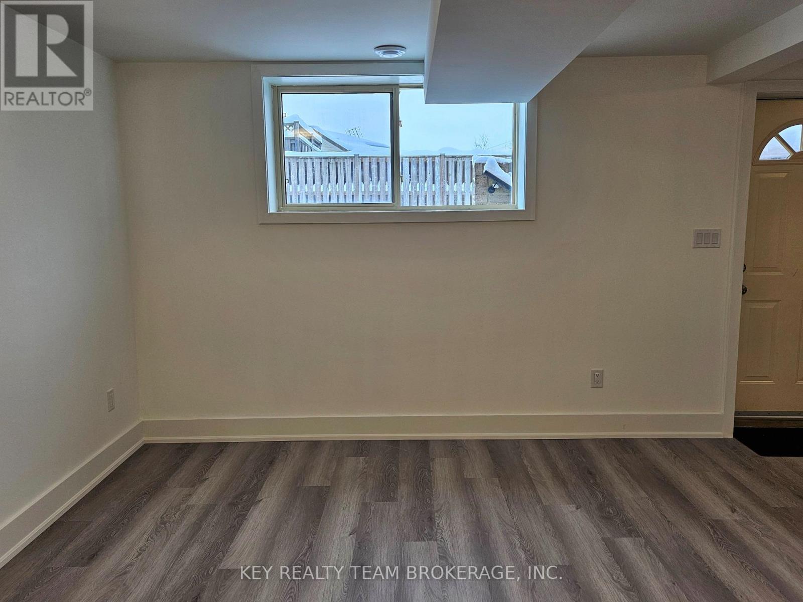 Unit B - 51 Loraine Drive, St. Catharines (Oakdale), Ontario  L2P 3N9 - Photo 14 - X12708958