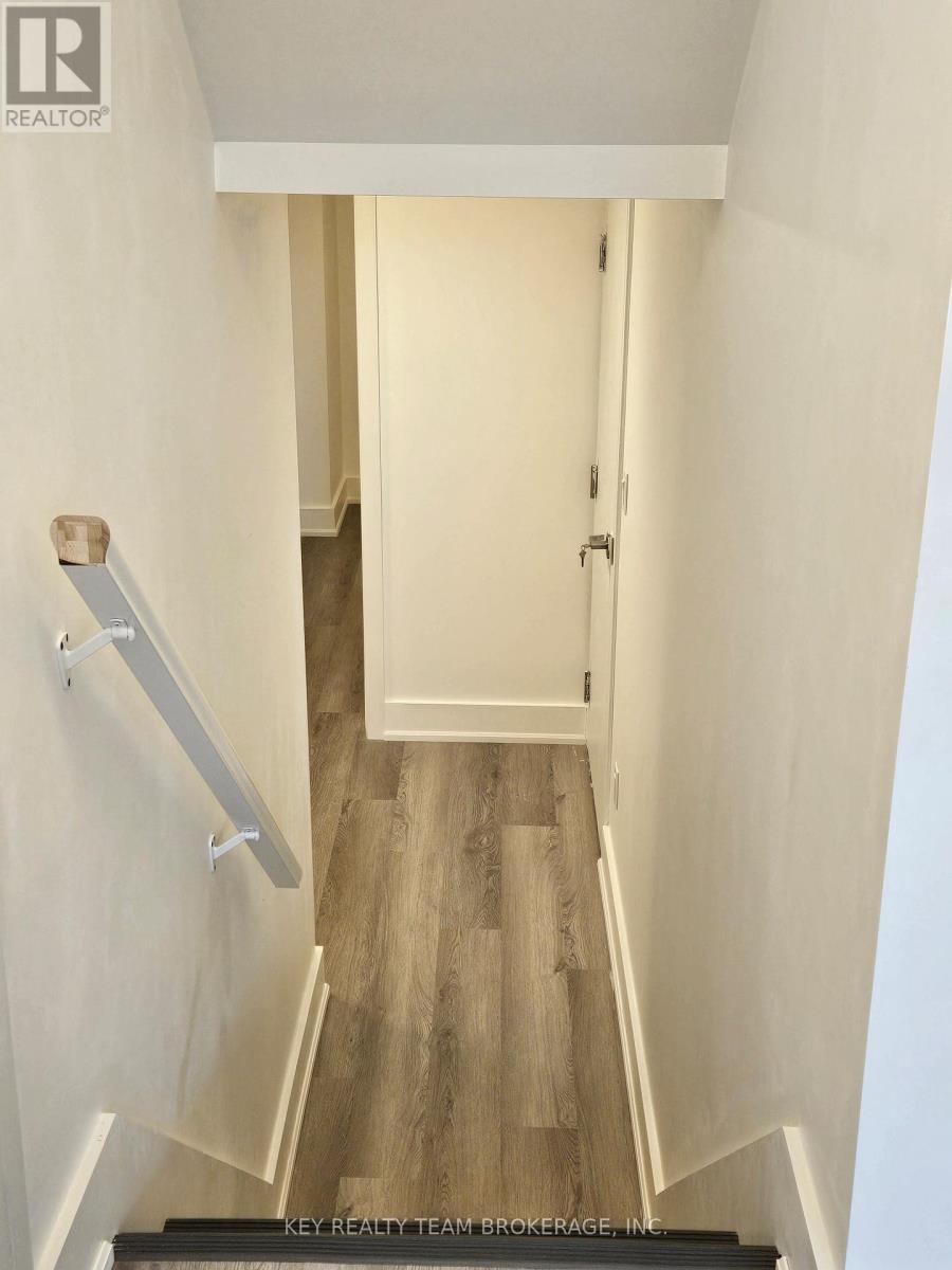 Unit B - 51 Loraine Drive, St. Catharines (Oakdale), Ontario  L2P 3N9 - Photo 16 - X12708958