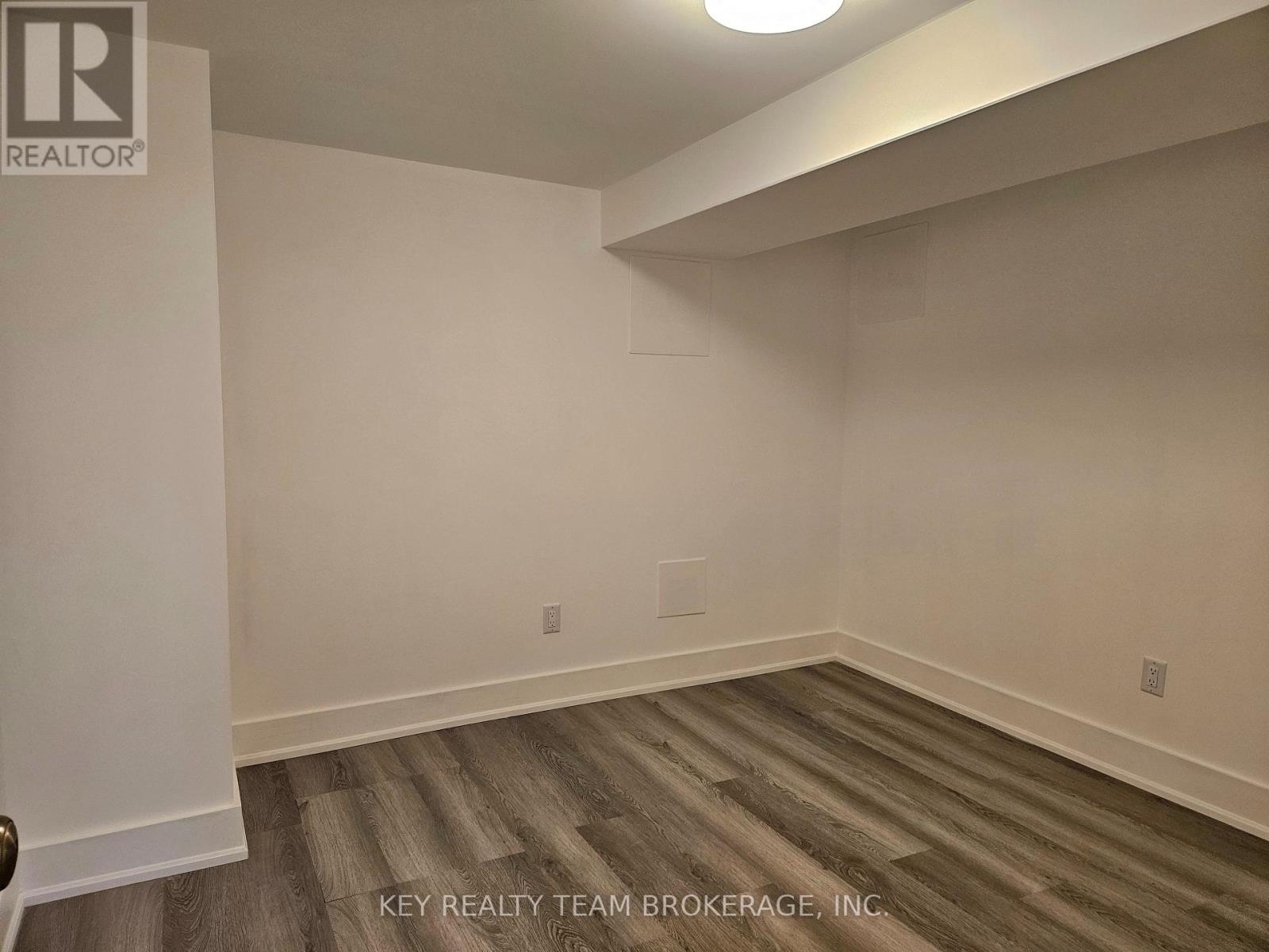 Unit B - 51 Loraine Drive, St. Catharines (Oakdale), Ontario  L2P 3N9 - Photo 23 - X12708958