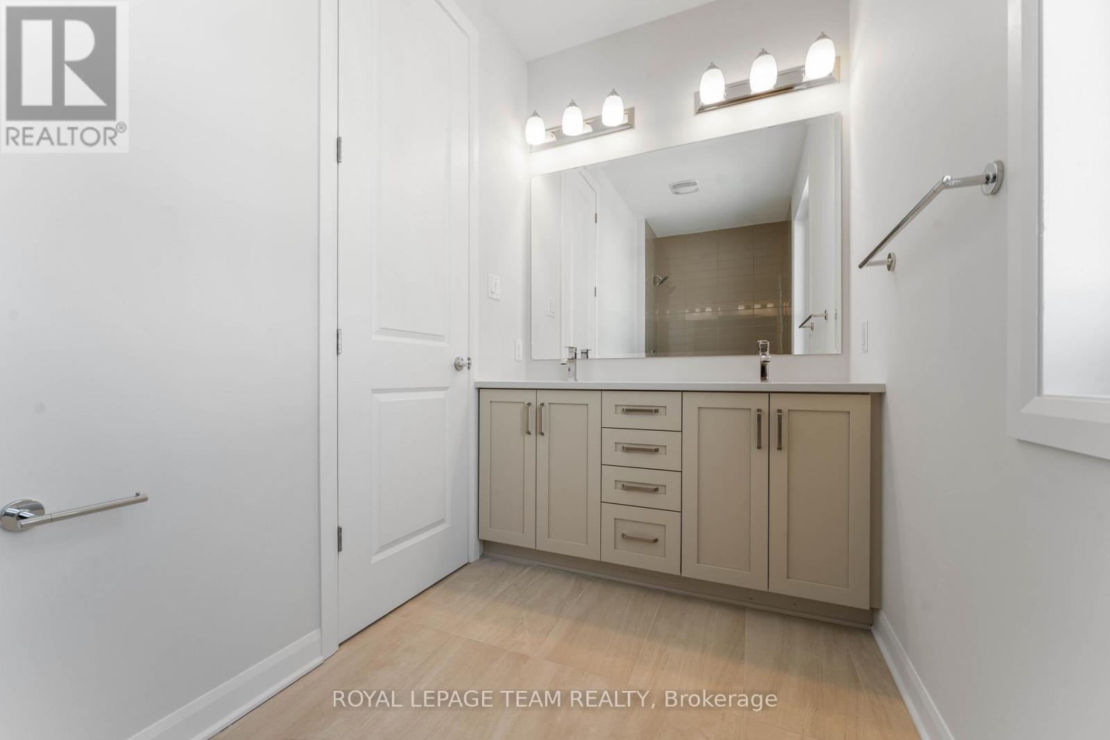 602 Glade Grove, Ottawa, Ontario  K2V 0V1 - Photo 16 - X12170191