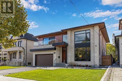 122 Ashbourne Drive, Toronto, Ontario  M9B 4H8 - Photo 2 - W12706094