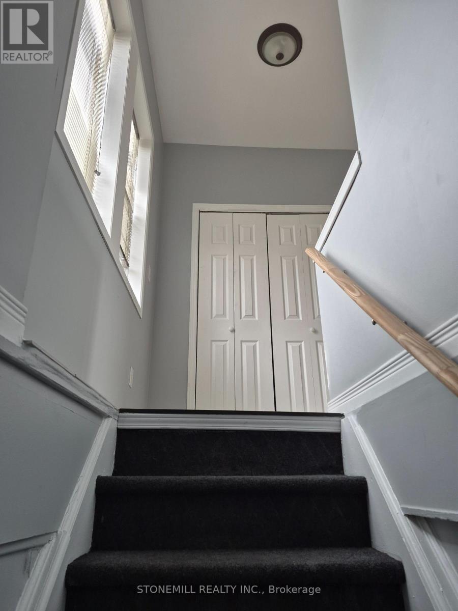 2 - 148 Ottawa Street N, Hamilton, Ontario  L8H 3Z3 - Photo 5 - X12700534