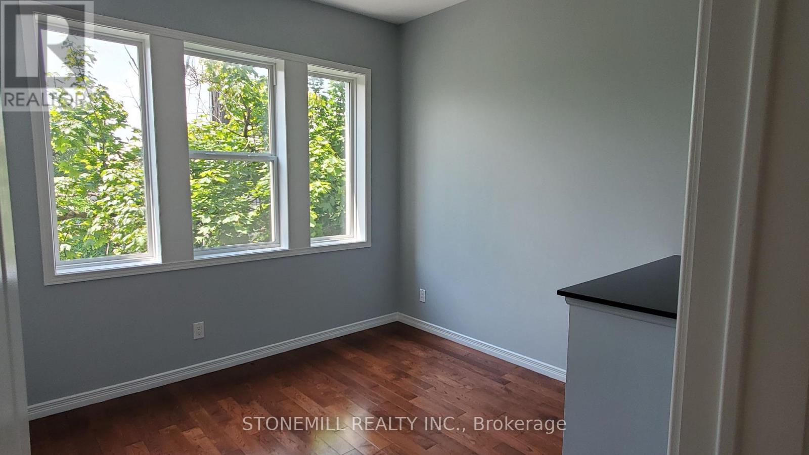 2 - 148 Ottawa Street N, Hamilton, Ontario  L8H 3Z3 - Photo 8 - X12700534