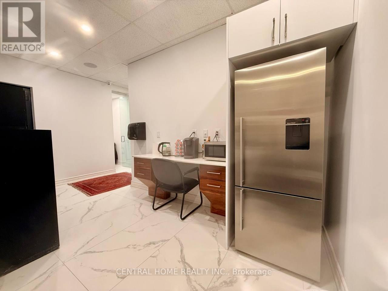 4578 Yonge St, Toronto, Ontario  M2N 5L7 - Photo 11 - C12708916