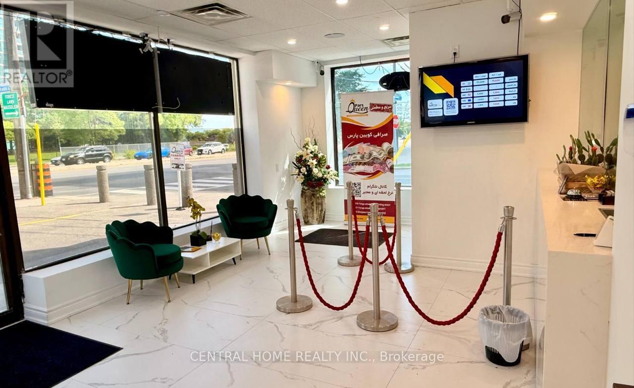 4578 Yonge St, Toronto, Ontario  M2N 5L7 - Photo 17 - C12708916