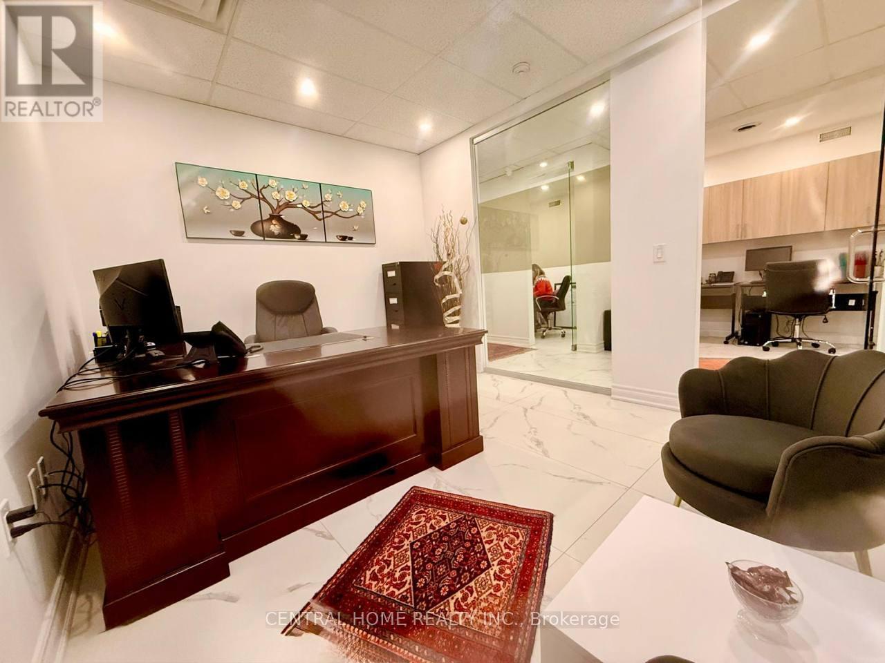 4578 Yonge St, Toronto, Ontario  M2N 5L7 - Photo 9 - C12708916