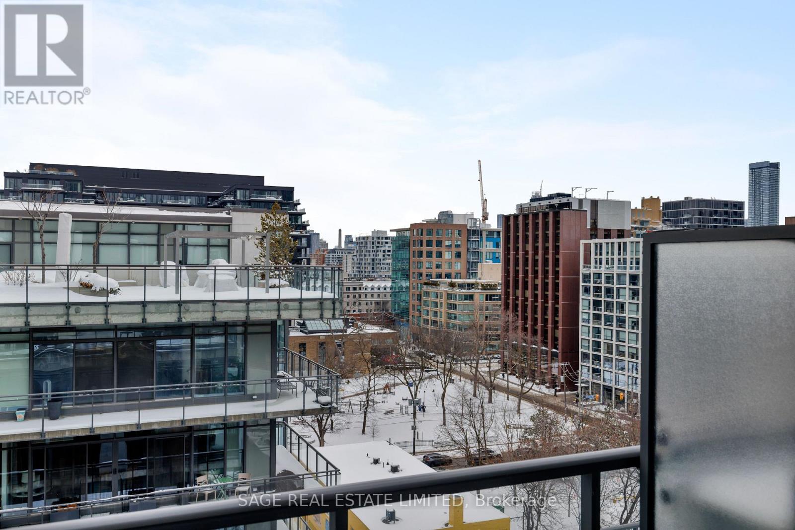 1008 - 560 King Street W, Toronto, Ontario  M5V 0L5 - Photo 17 - C12708920