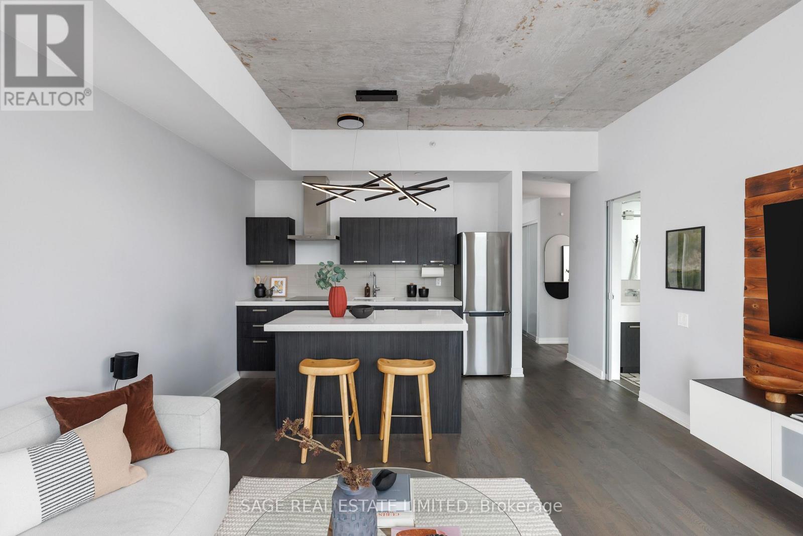 1008 - 560 King Street W, Toronto, Ontario  M5V 0L5 - Photo 18 - C12708920