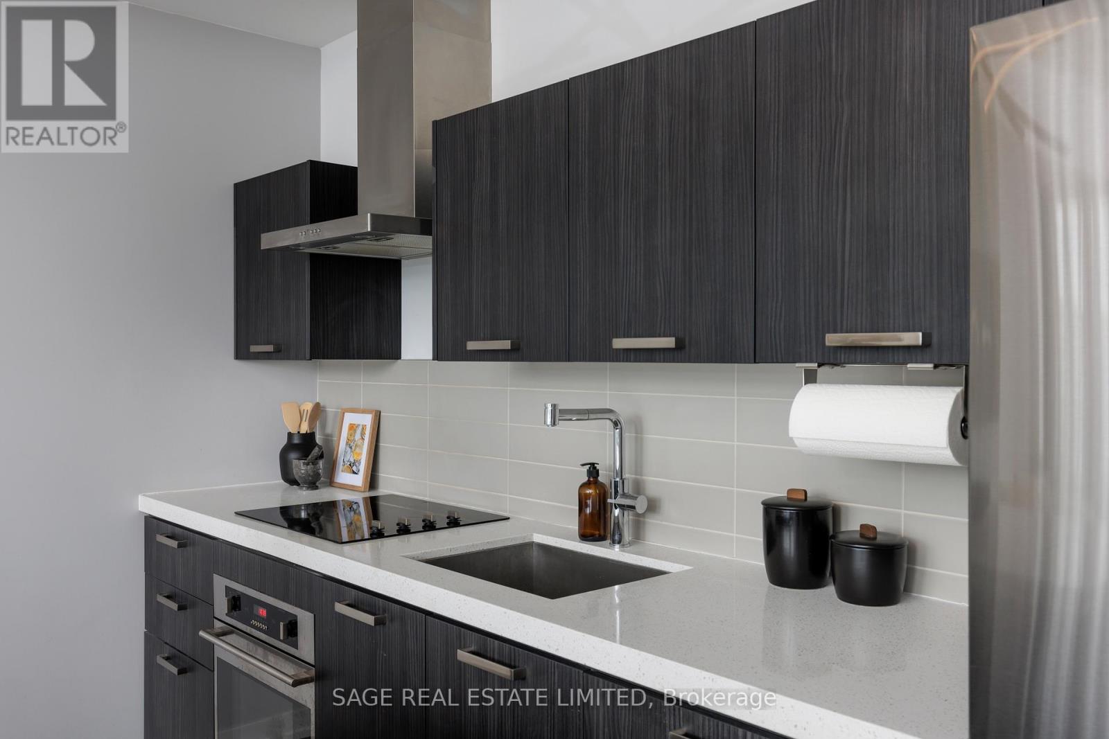 1008 - 560 King Street W, Toronto, Ontario  M5V 0L5 - Photo 21 - C12708920