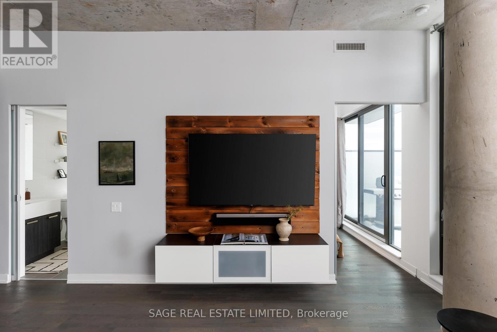 1008 - 560 King Street W, Toronto, Ontario  M5V 0L5 - Photo 27 - C12708920