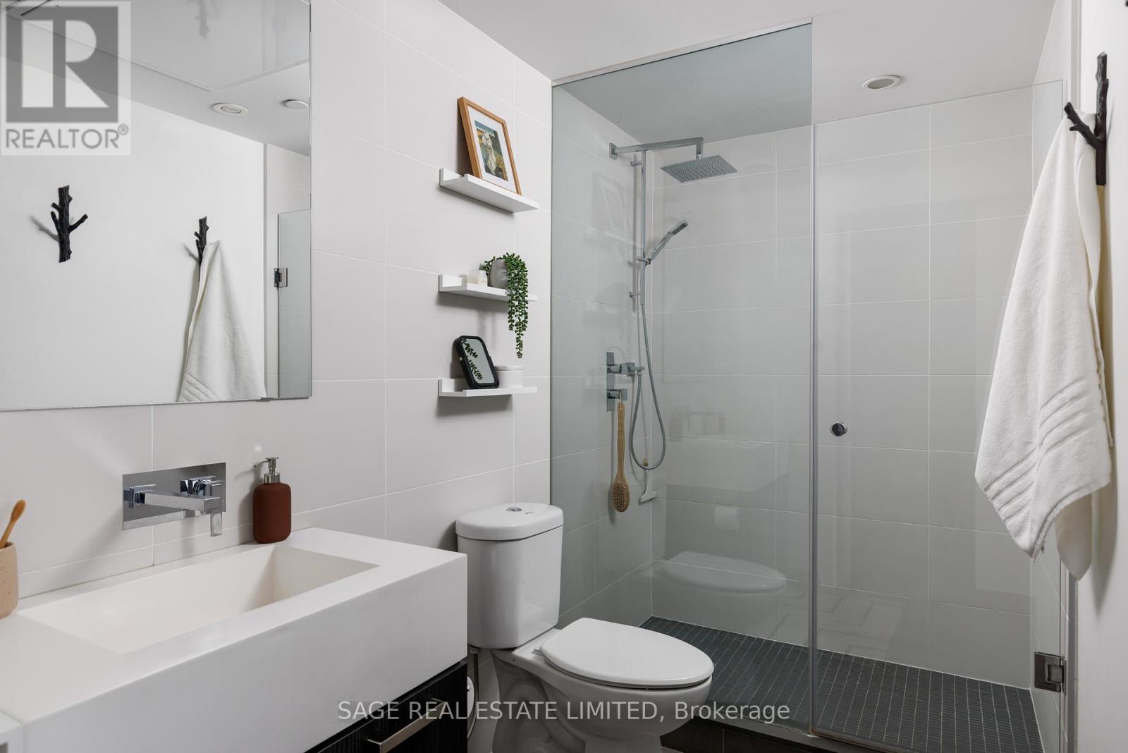 1008 - 560 King Street W, Toronto, Ontario  M5V 0L5 - Photo 37 - C12708920