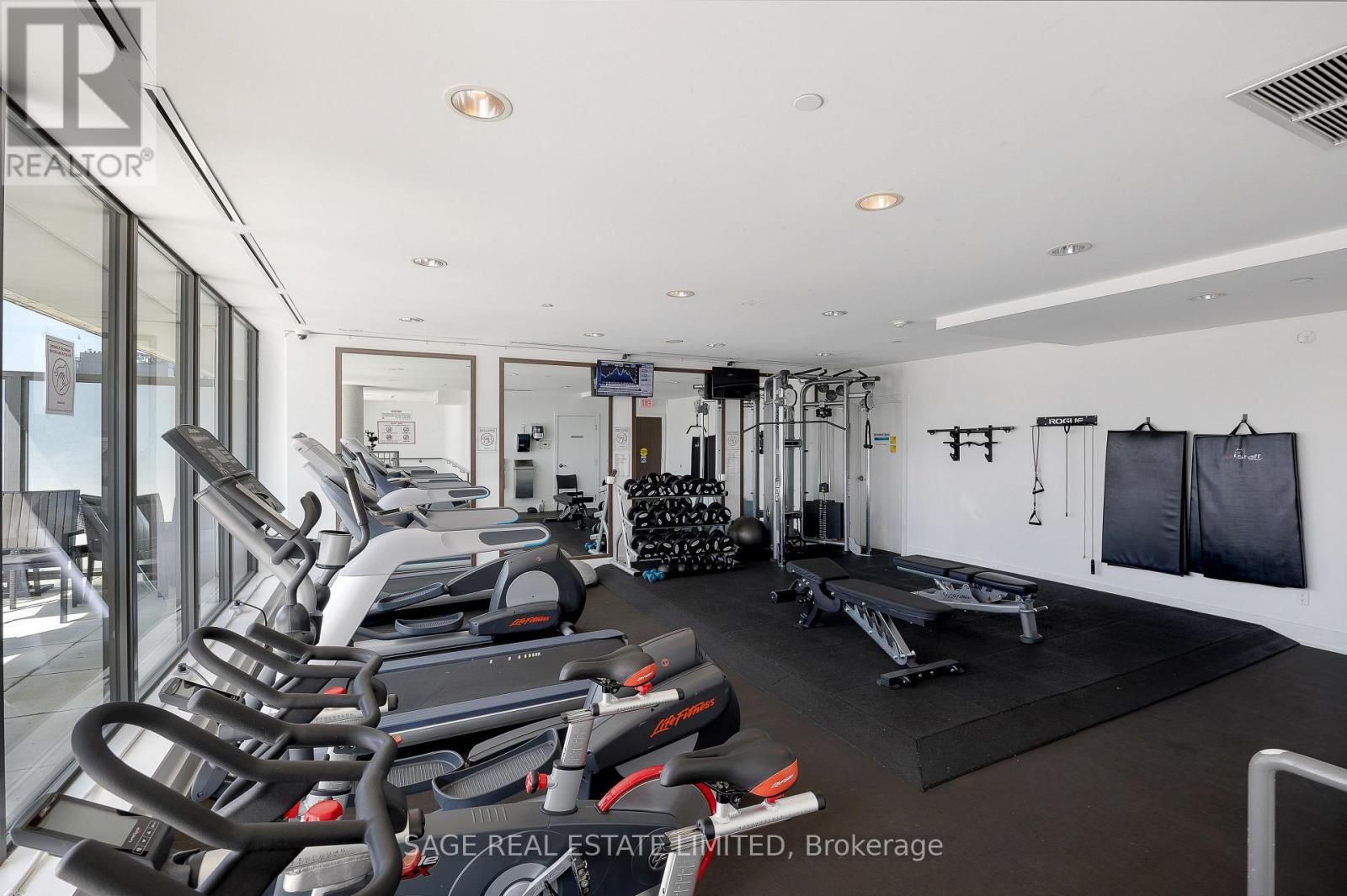 1008 - 560 King Street W, Toronto, Ontario  M5V 0L5 - Photo 46 - C12708920