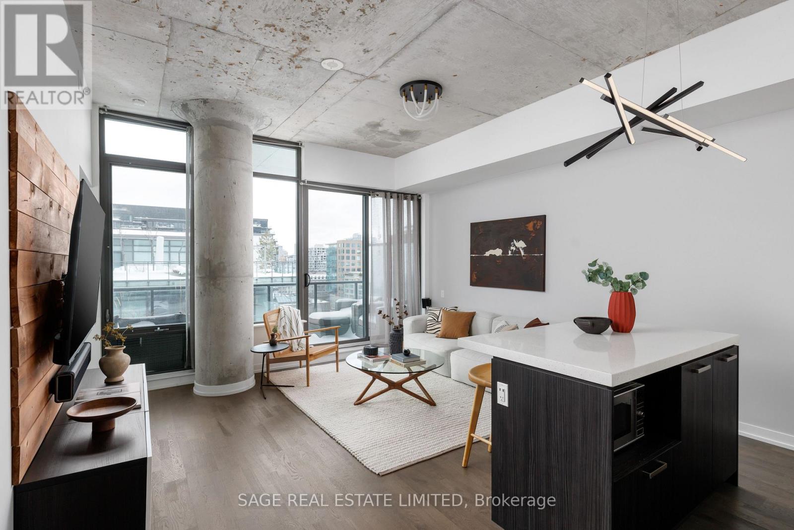 1008 - 560 King Street W, Toronto, Ontario  M5V 0L5 - Photo 5 - C12708920