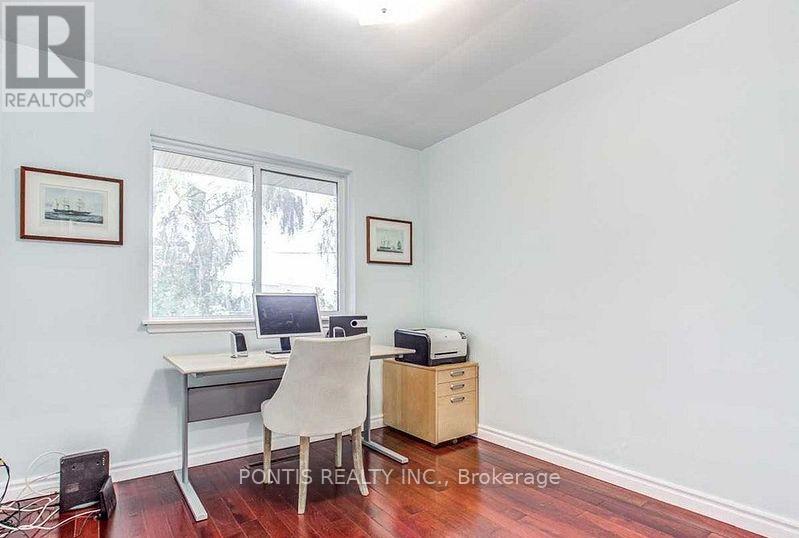 Main Level - 14 Dunboyne Court N, Toronto (Westminster-Branson), Ontario  M2R 2B7 - Photo 6 - C12708962