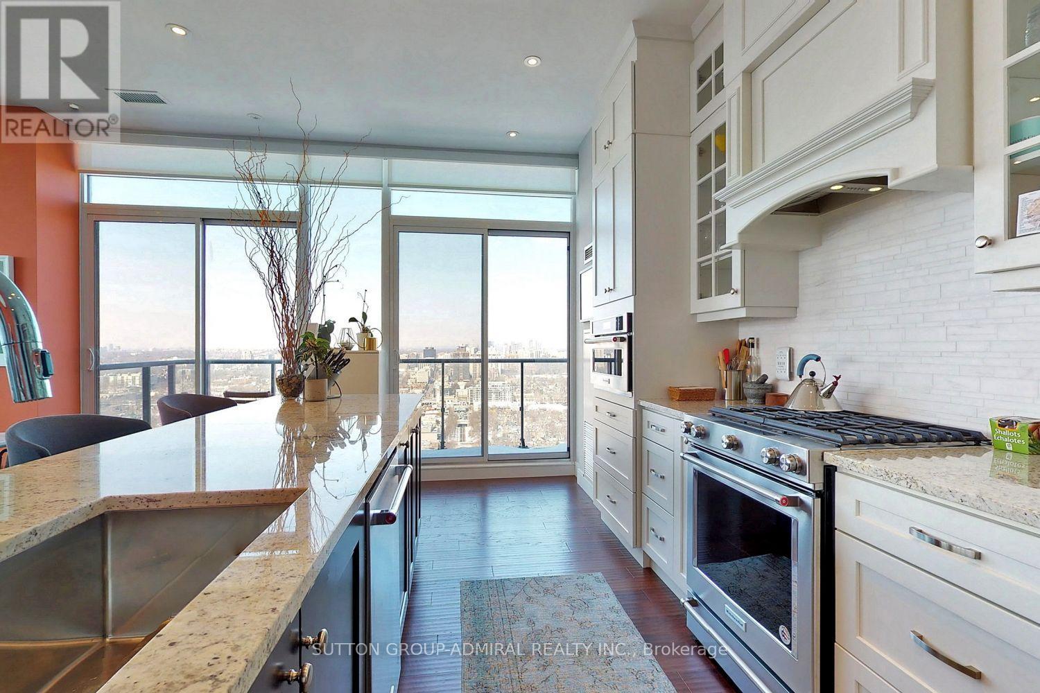 Ph401 - 825 Church Street, Toronto, Ontario  M4W 3Z4 - Photo 15 - C12708966